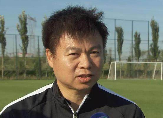 九游娱乐-津门虎乘高铁回津受球迷迎接 新外援或间歇期到队